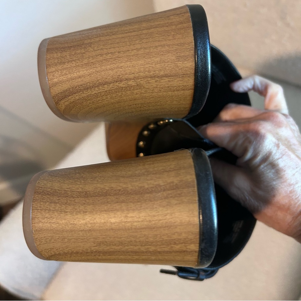 Michael Kors Studded Black Clogs 7.5 - Picture 5 of 7